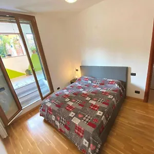  Appartamento Conte Rosso House Con Terrazza In Coorte Tranquilla A Due Passi Da Stazione E Metropolitana Lambrate